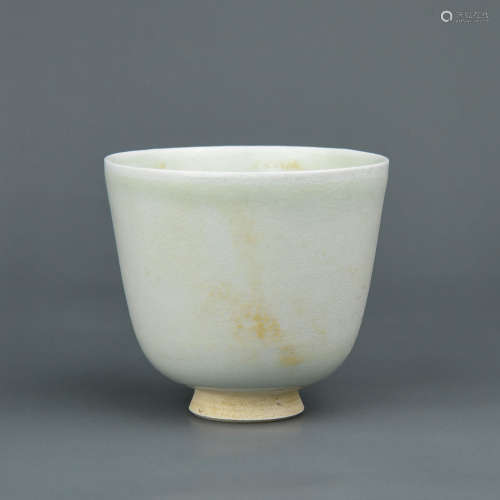 A Chinese White Glazed Porcelain Cup