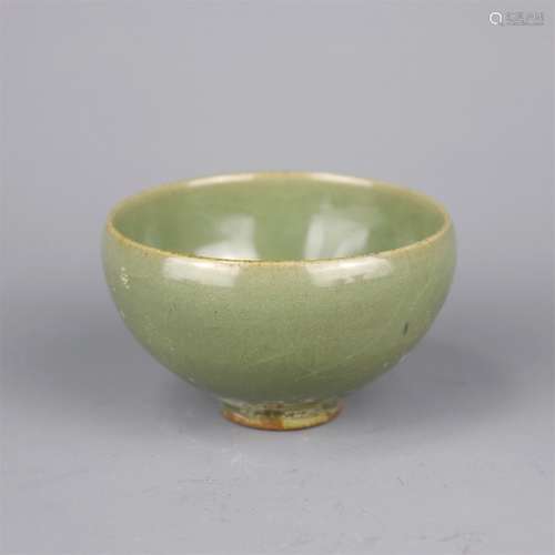 A Chinese Jun-Type Green Glazed Porcelain Bowl