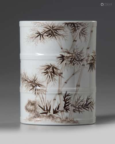 A Chinese en-grisaille decorated 'bamboo' brush pot