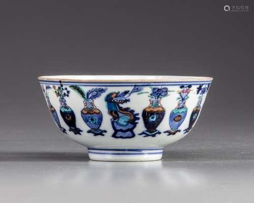 A Chinese porcelain bowl