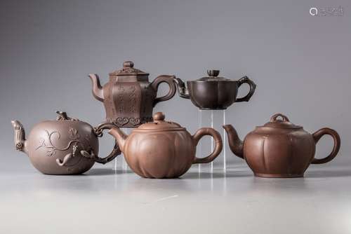 A group of five Chinese Yixing teapots