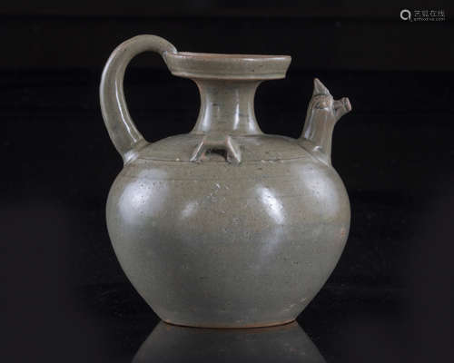 A Chinese celadon glazed 'chicken' ewer