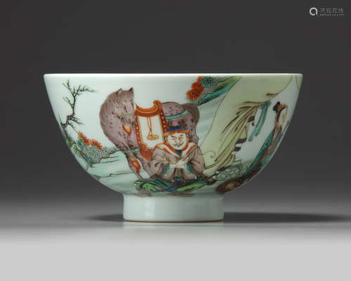 A Chinese famille verte bowl