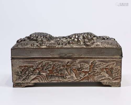 Bronze Chrysanthemum Box