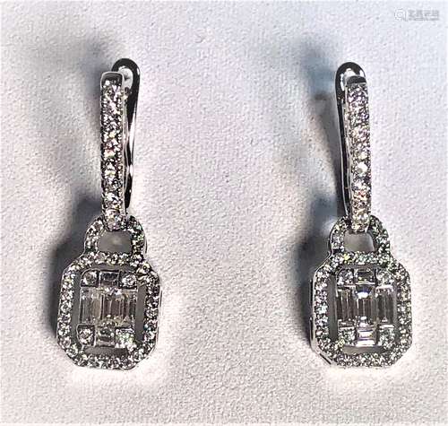 14K White Gold Diamonds Earrings