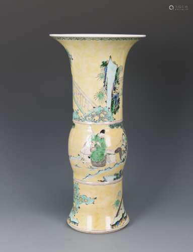 Yellow-Ground Polychrome Porcelain Flower Vase With