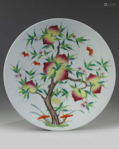 A Chinese famille rose peaches charger