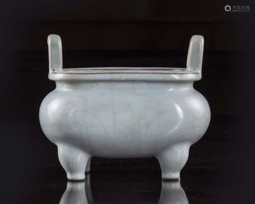 A Chinese Guan-style rectangular censer