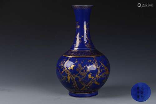 A Chinese Blue Glazed Porcelain Vase