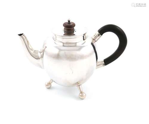 A Victorian silver tea pot, by Hukin and Heath, Bi…