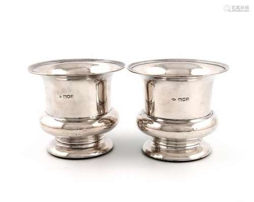 A pair of Edwardian silver vases / coasters, by Wi…