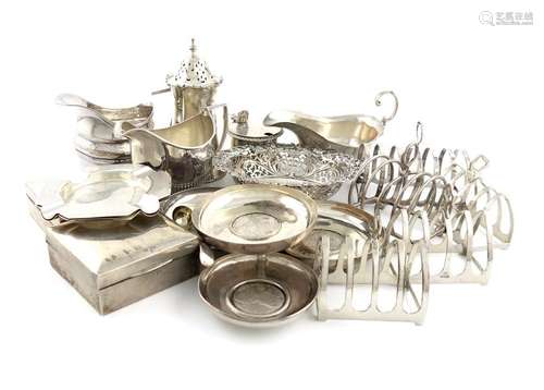 A mixed lot of silver items, various dates and mak…