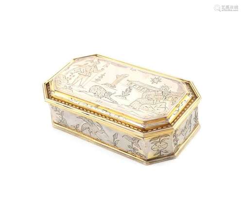 A silver gilt dressing table box, by R. Comyns, Lo…