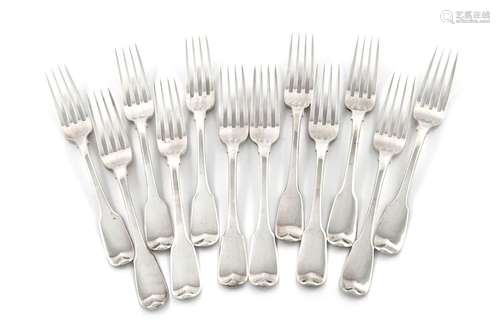 A set of twelve George III silver Fiddle pattern t…