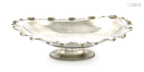 An Edwardian silver dish, by William Hutton and So…