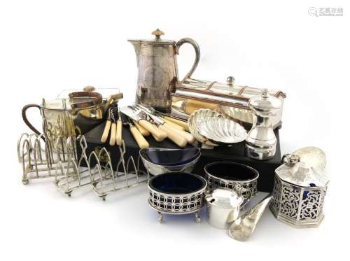 Λ A mixed lot, comprising silver items: a Victoria…