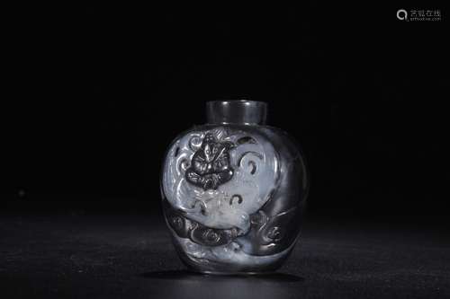 BLUE & WHITE JADE XIAN REN SNUFF BOTTLE