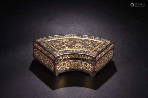 SILVER GILT WARP FLOWER BLESSED SECTOR SHAPE COVER BOX