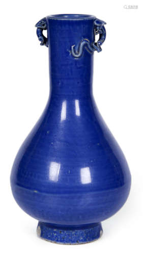 清 藍釉螭龍瓶
