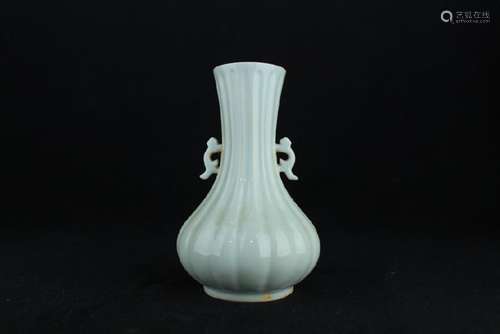 Chinese Song Porcelain Vase