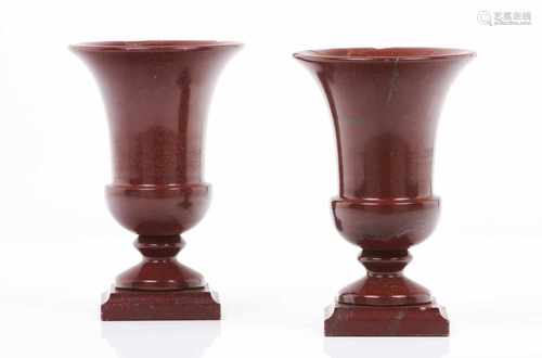 A pair of vasesBrown marbleItaly, 20th century(minor chips)Height: 20 cm