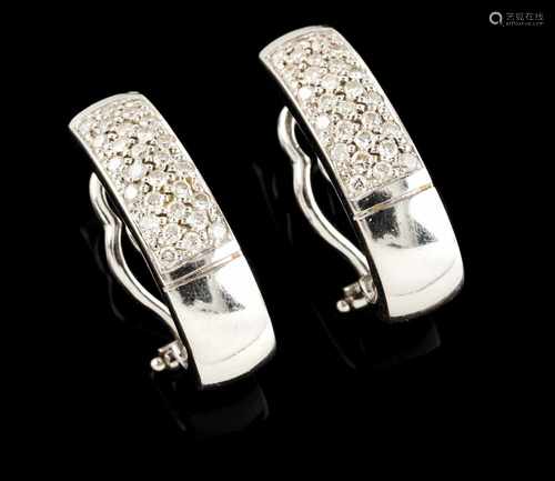 A pair of earringsGoldDemi oval of rectangular section set with brilliant cut diamond pave