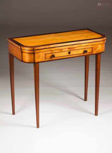 D.Maria card tableRosewood and satinwoodOne drawer and rosewood knobsPortugal, 18th C.(losses and