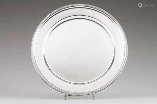 A serving platePortuguese silverPlain circular base with gadrooned friezeOporto hallmark, Eagle