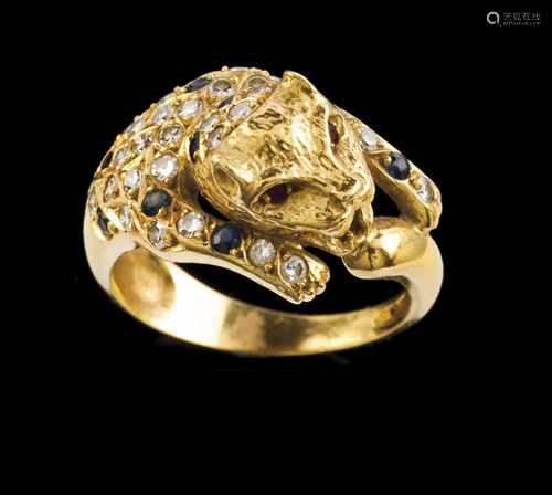 A ringPortuguese goldHead and partial panter's body set with 8/8 cut diamonds and small