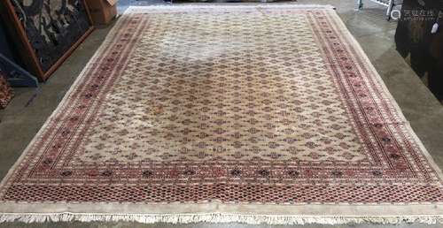 Pakistani Bokhara carpet, 11'10