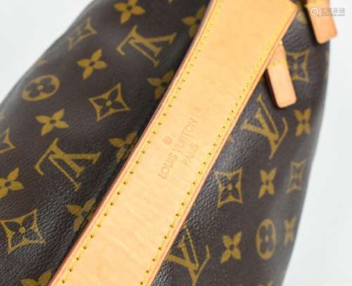 Louis Vuitton Sully MM handbag