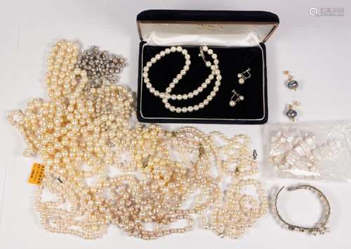 Collection of cultured pearl, gold, silver and metal