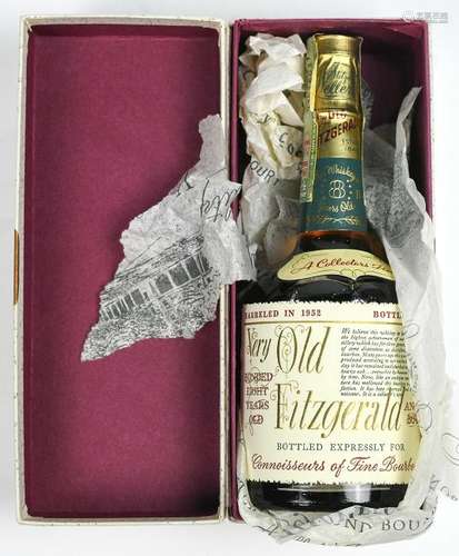 Old Fitzgerald sour mash Kentucky bonded bourbon,