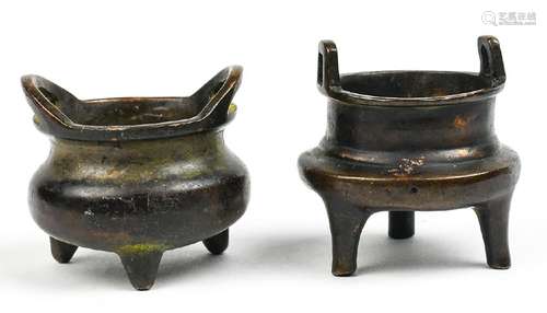 Chinese Small Bronze Censers