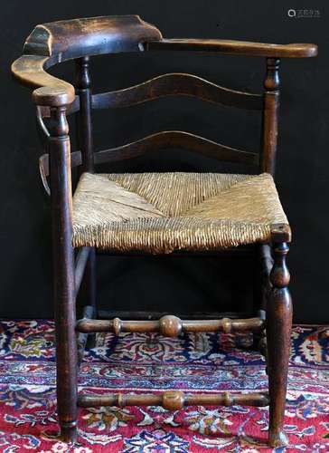 Connecticut Queen Anne corner chair circa 1750, with