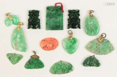 (Lot of 13) Jade and coral items