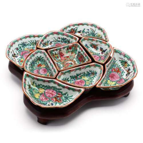 Chinese Export Rose Medallion Style Dim Sum Serving Set