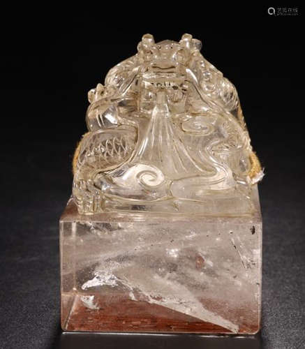 A CRYSTAL DRAGON CARVED SQUARE SEAL