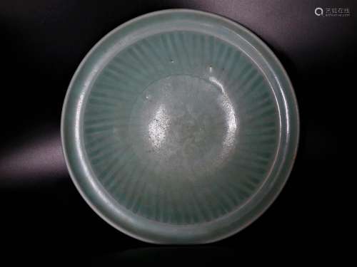 A Chinese Celadon Porcelain Plate