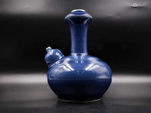 A Chinese Blue Glazed Porcelain Vase