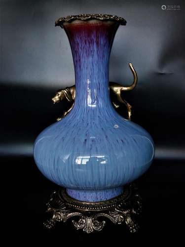 A Chinese Flambé Glazed Porcelain Vase