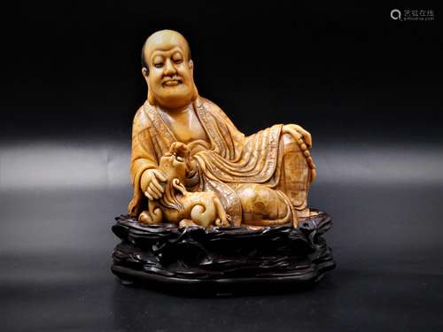 A Chinese Carved ShouShan Stone Decoration with Buddha Shape