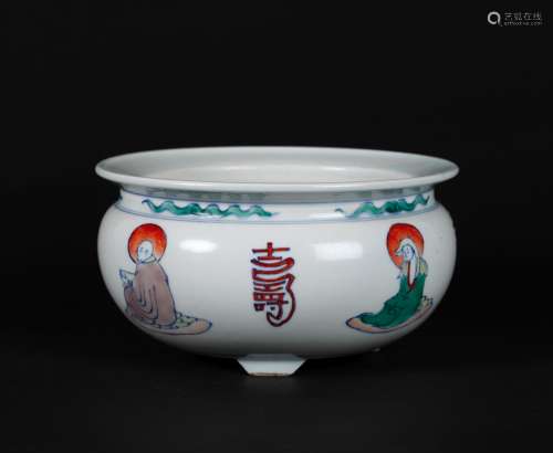 A Chinese Dou-Cai Porcelain Incense Burner