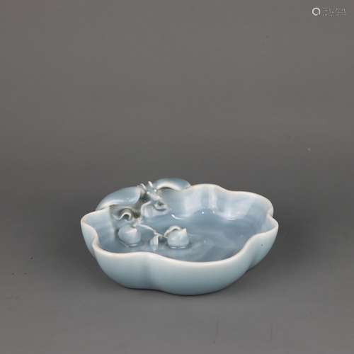 A Chinese Blue Glazed Porcelain Brush Washer