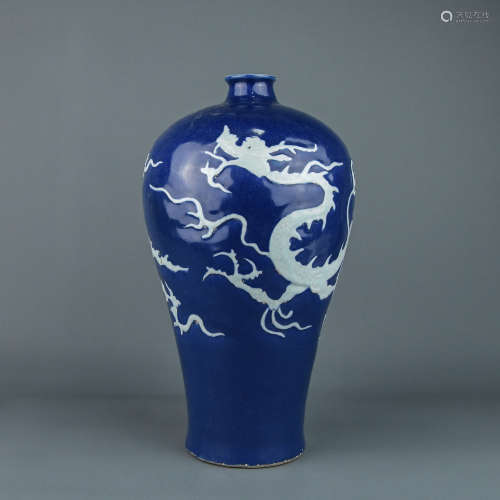 A Chinese Blue Glazed Porcelain Vase