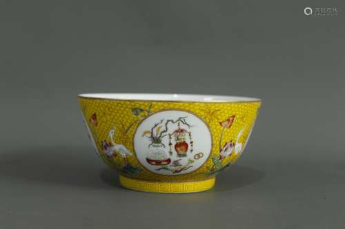 A Chinese Yellow Glazed Porcelain Bowl