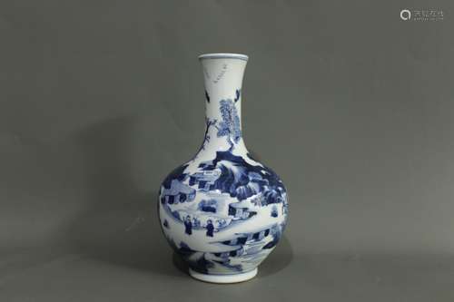 A Chinese Blue and White Porcelain Vase