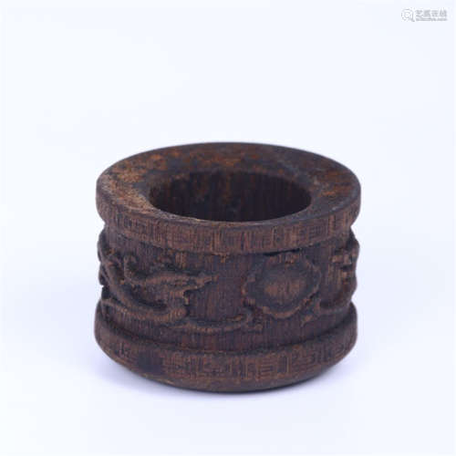 CHINESE AGALWOOD DRAGON ARCHER'S RING