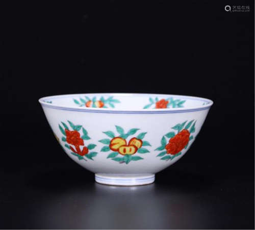 CHINESE PORCELAIN WUCAI PEACH BOWL