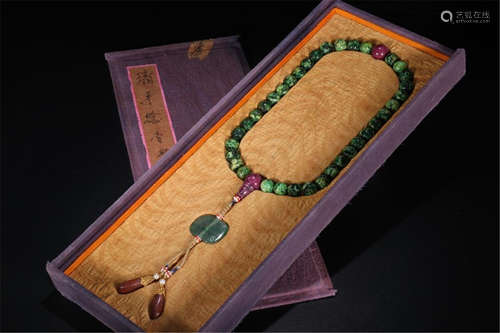 CHINESE JADEITE BEAD BUDDHIST BRACELET